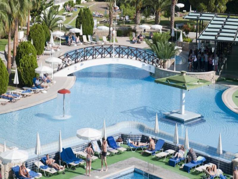 Aloe Hotel Paphos Kültér fotó