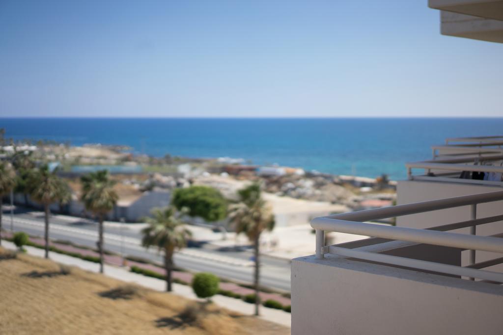 Aloe Hotel Paphos Kültér fotó