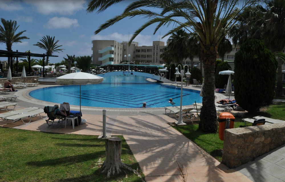 Aloe Hotel Paphos Kültér fotó