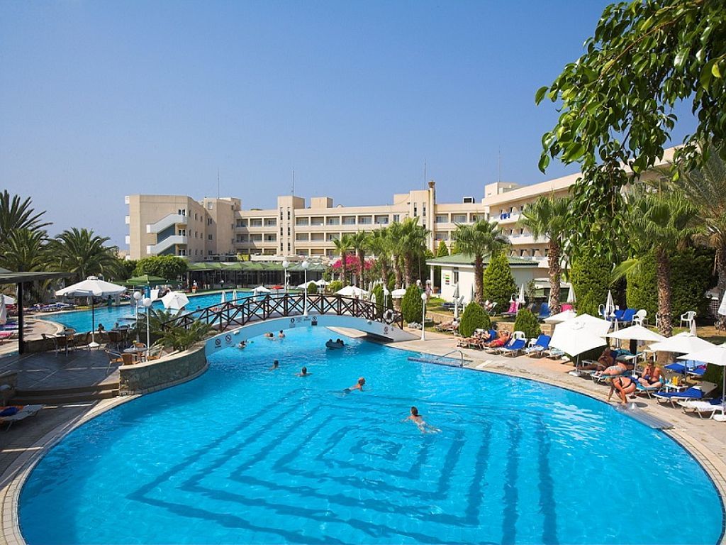 Aloe Hotel Paphos Kültér fotó
