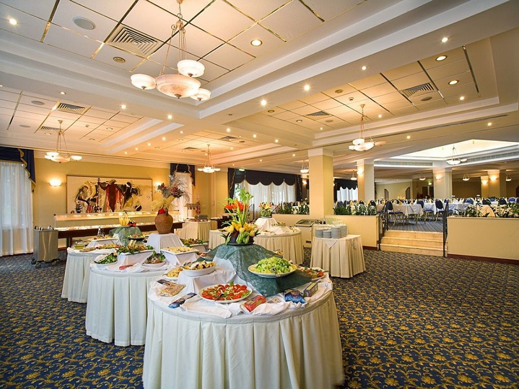 Aloe Hotel Paphos Kültér fotó