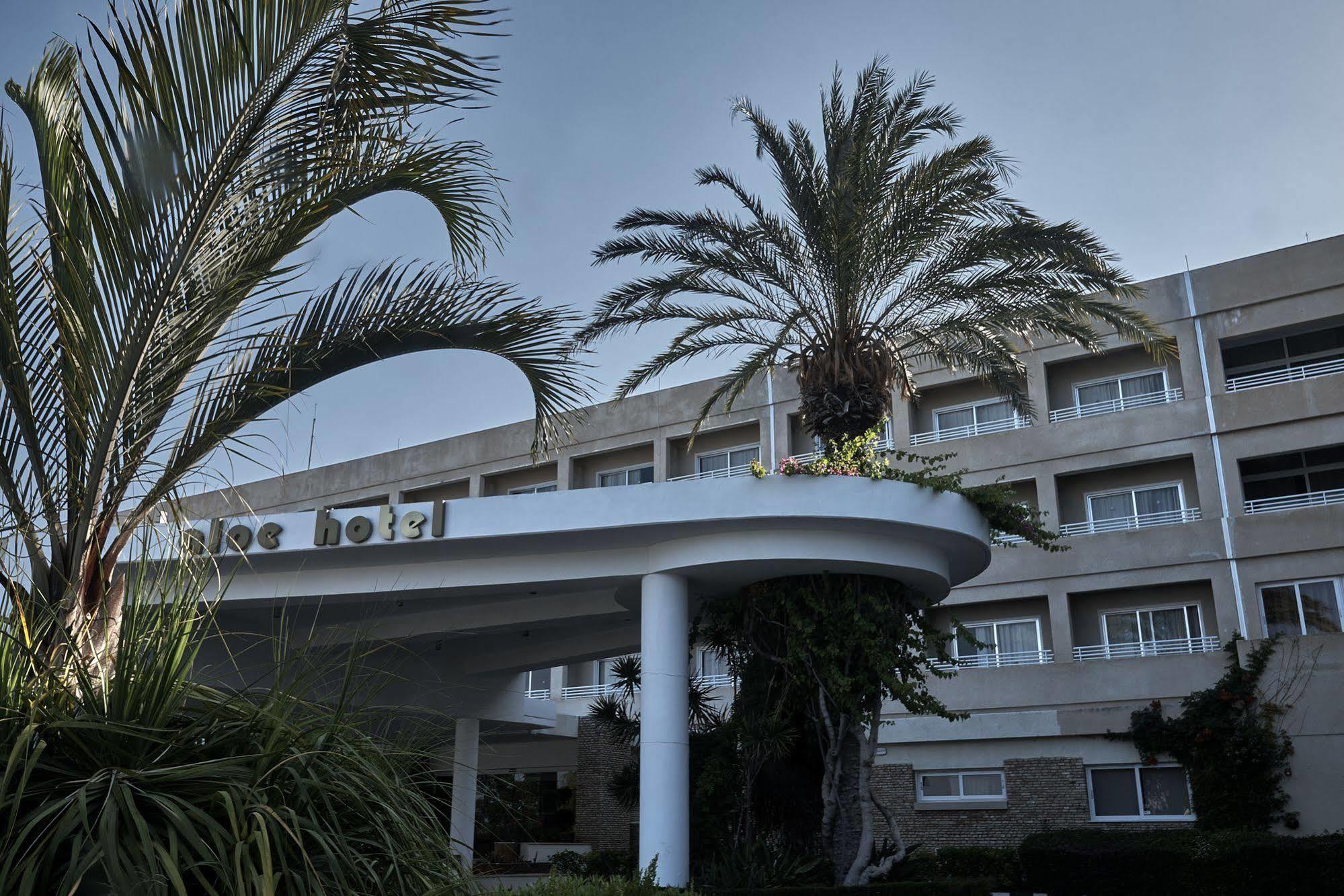 Aloe Hotel Paphos Kültér fotó